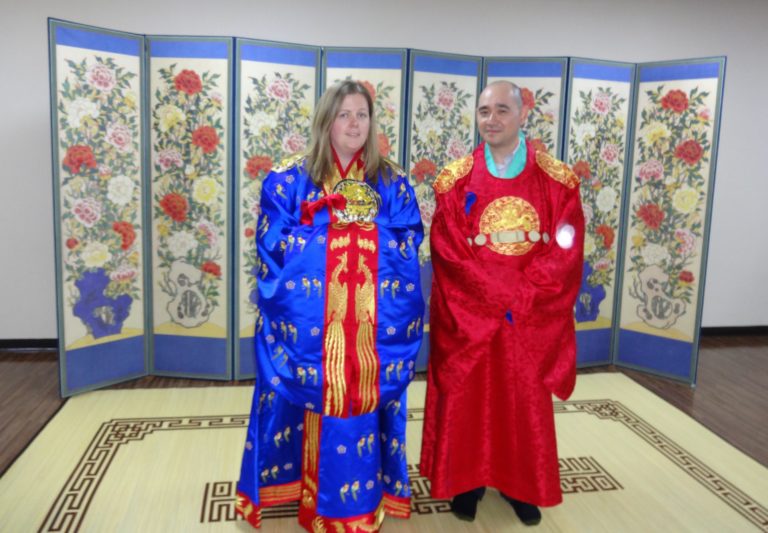 Experiencing Royal Korean Culture