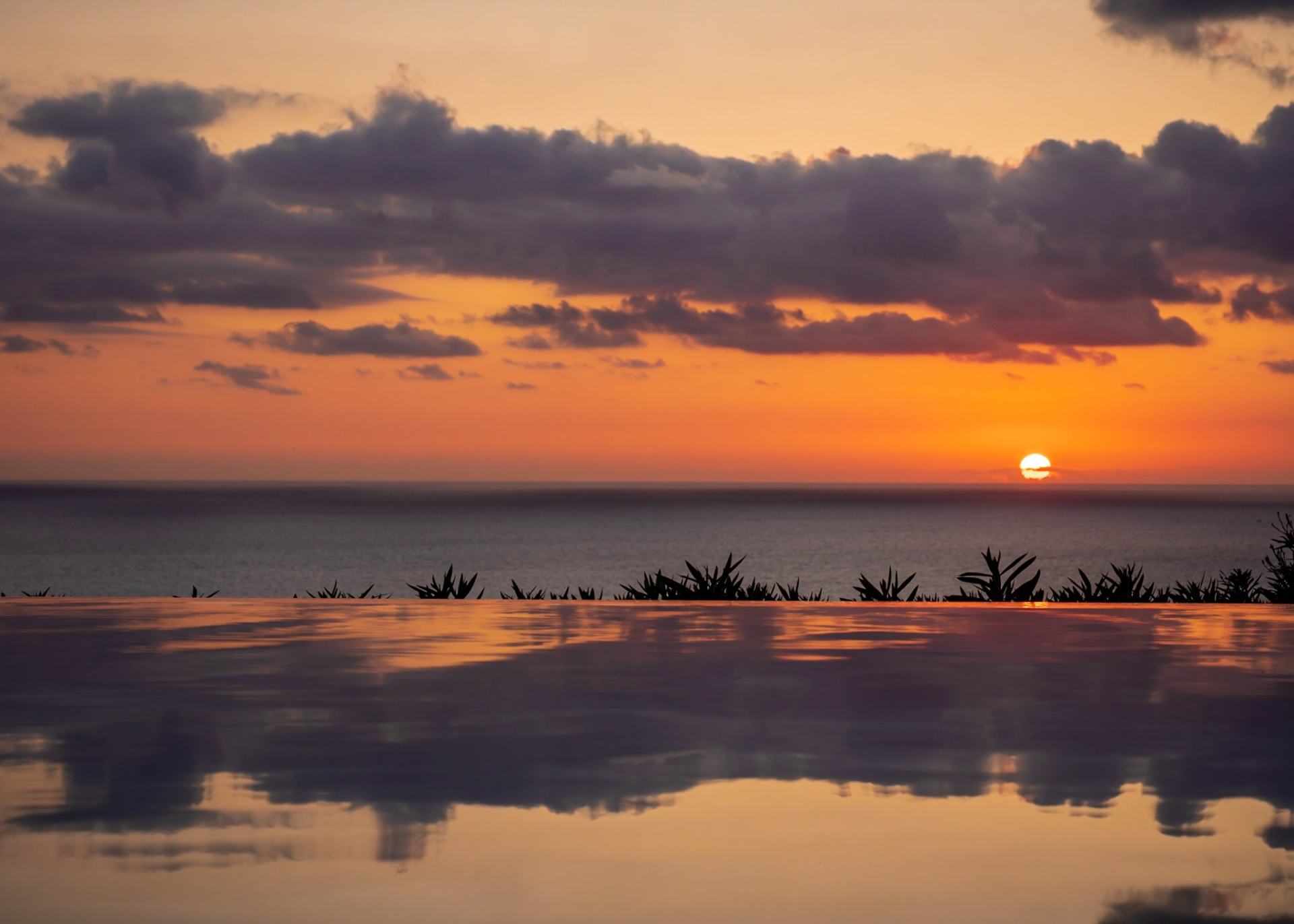 Sunset reflection in the Infinity Pool